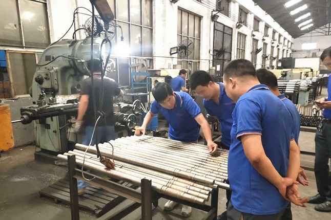 乐动·官方端网站在线-乐动(中国)每周对各个工序进行质量监督检验的现场。